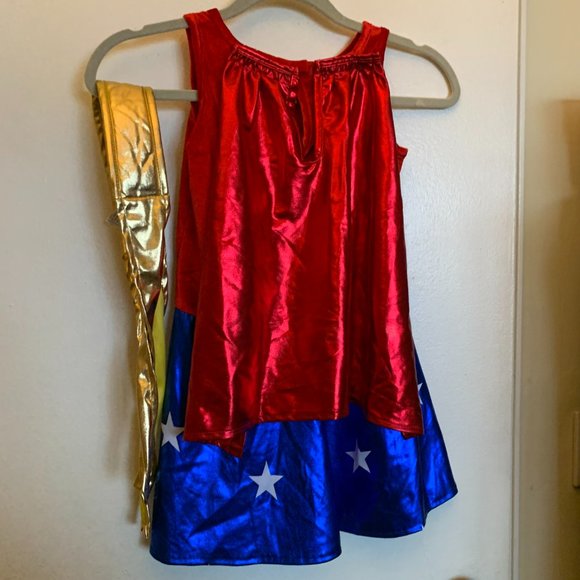 RUBIE'S COSTUMES WONDER WOMAN Costume Dress Cape Belt GIRLS SIZE M - Picture 4 of 7